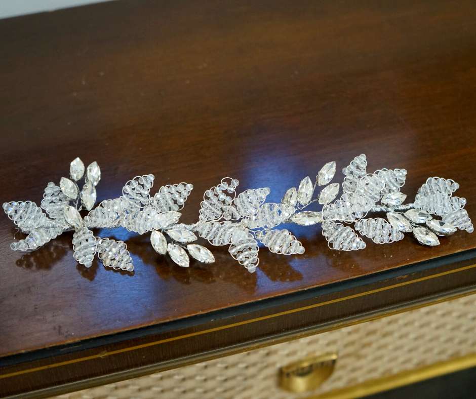 Broche Blanche, modèle losange