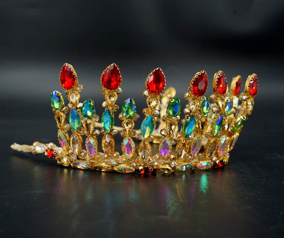 COURONNE MARIÉE ROUGE / D’ORÉE , MODÈLE PLANTE