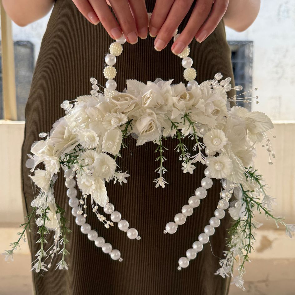 Bouquet fleur pour festival couleur beige