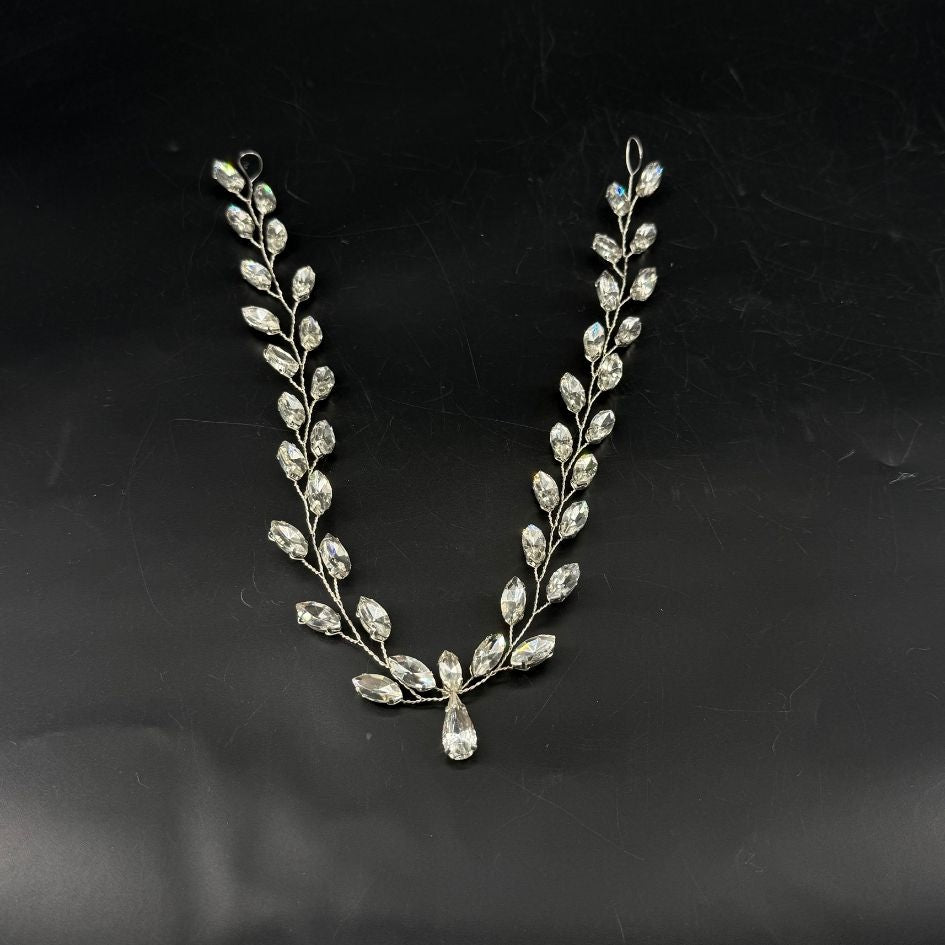 Bijou de cheveux mariage argenté avec cristaux – Branche de cheveux élégante