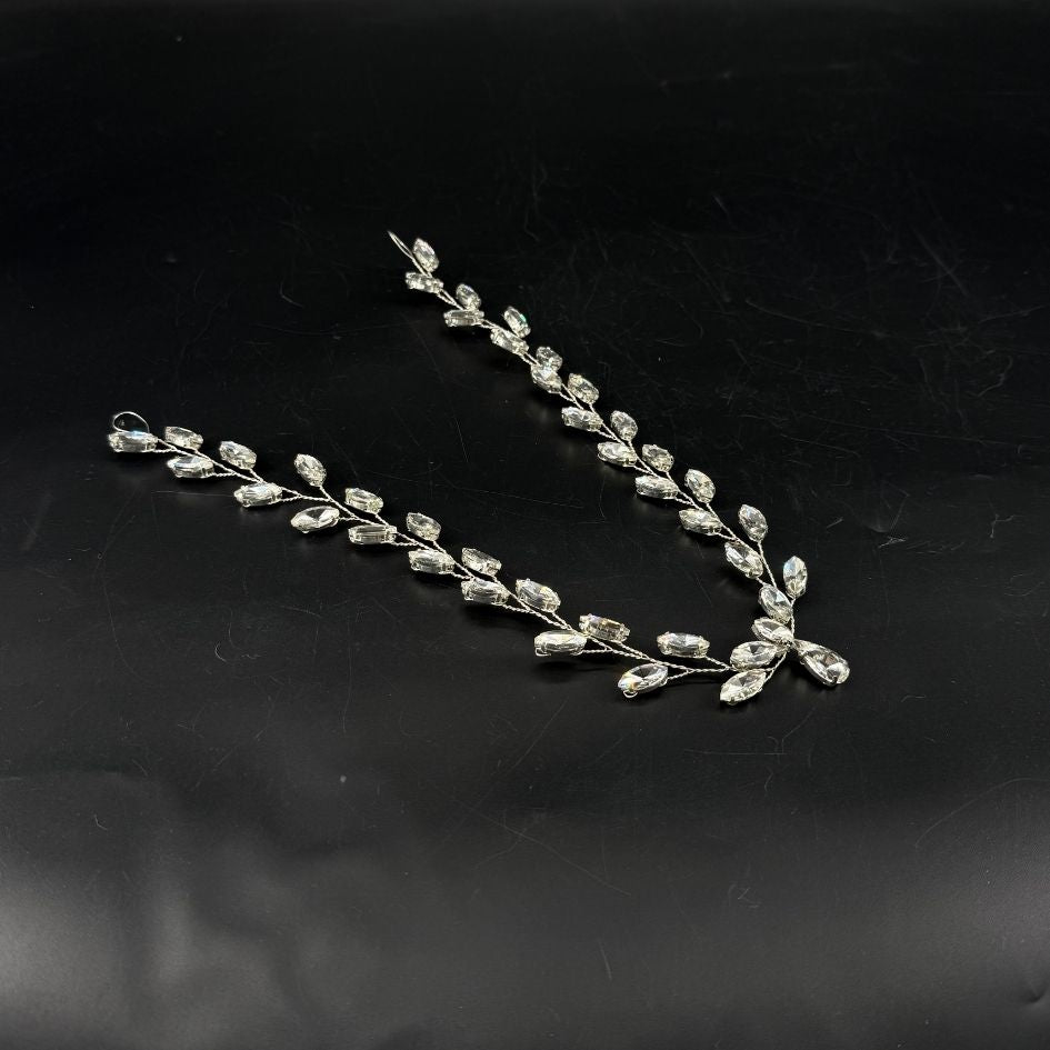 Bijou de cheveux mariage argenté avec cristaux – Branche de cheveux élégante