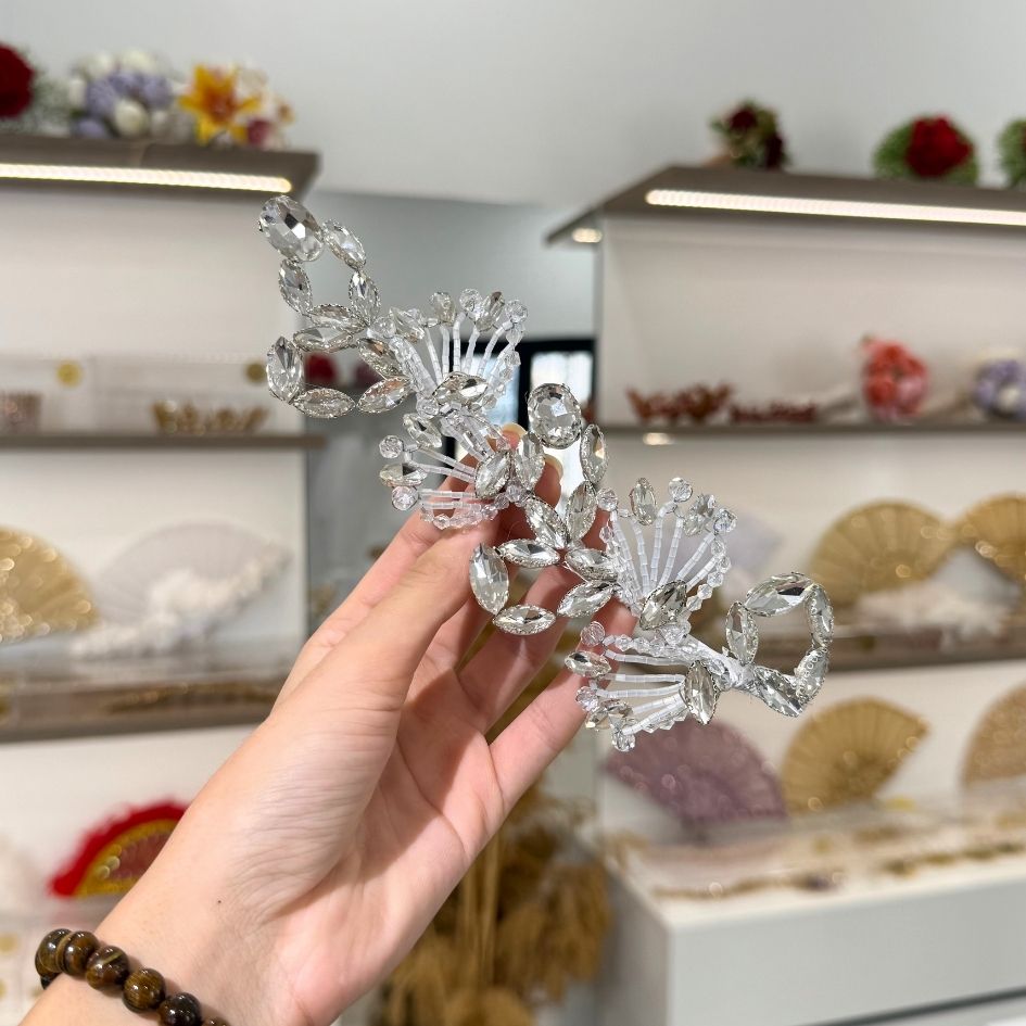 Bijou de Cheveux Argenté Cristaux Élégance Mariage