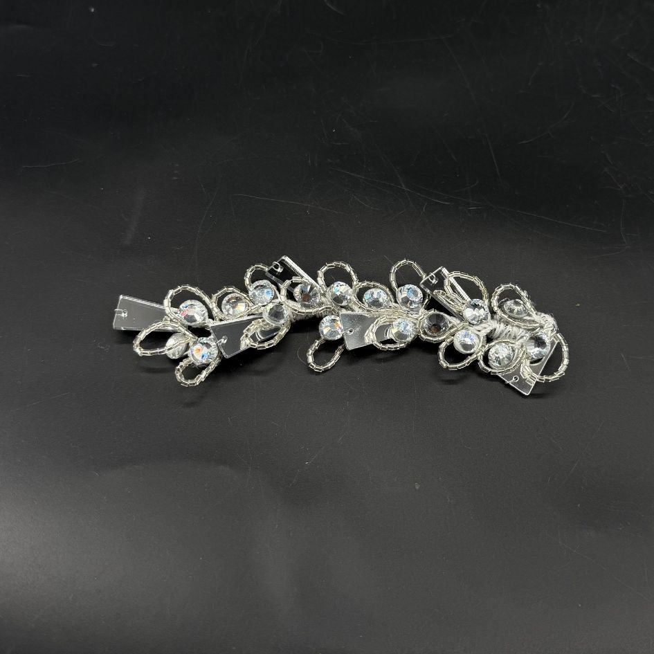 Barrette à Cheveux Argentée Cristaux Élégance Femme