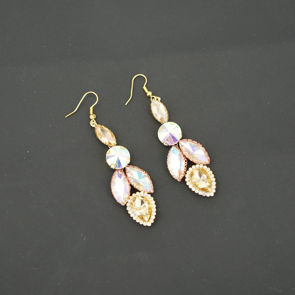 Boucle d'oreille d'orée  de mariage modèle flèche