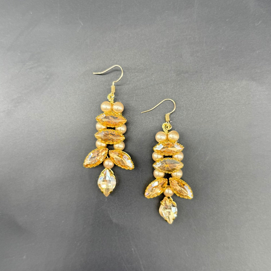 Boucles d’oreilles cascade dorée en cristal