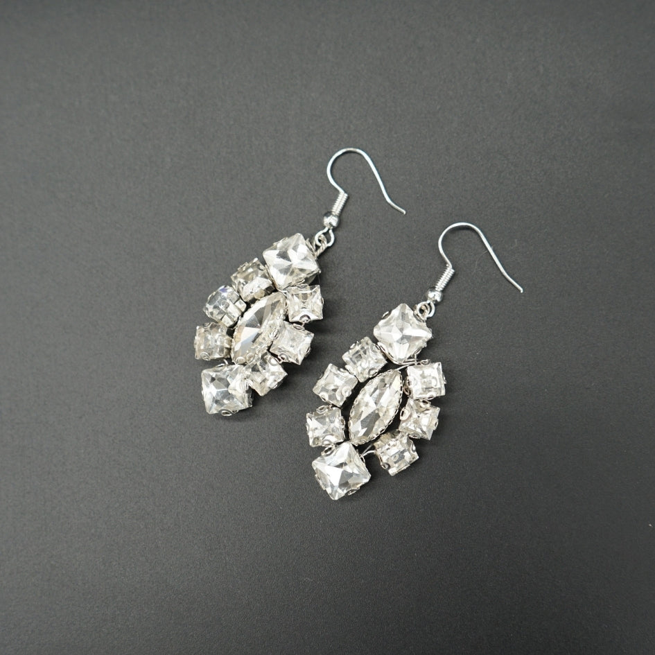 Boucles d'oreilles en cristal scintillant, style élégant et chic