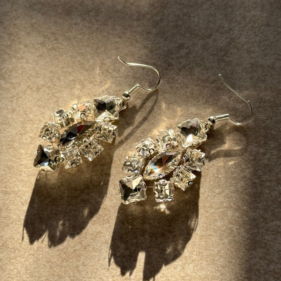 Boucles d'oreilles en cristal scintillant, style élégant et chic