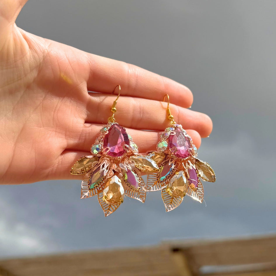 Boucles d'oreilles luxe en cristal rose – Accessoire chic et glamour