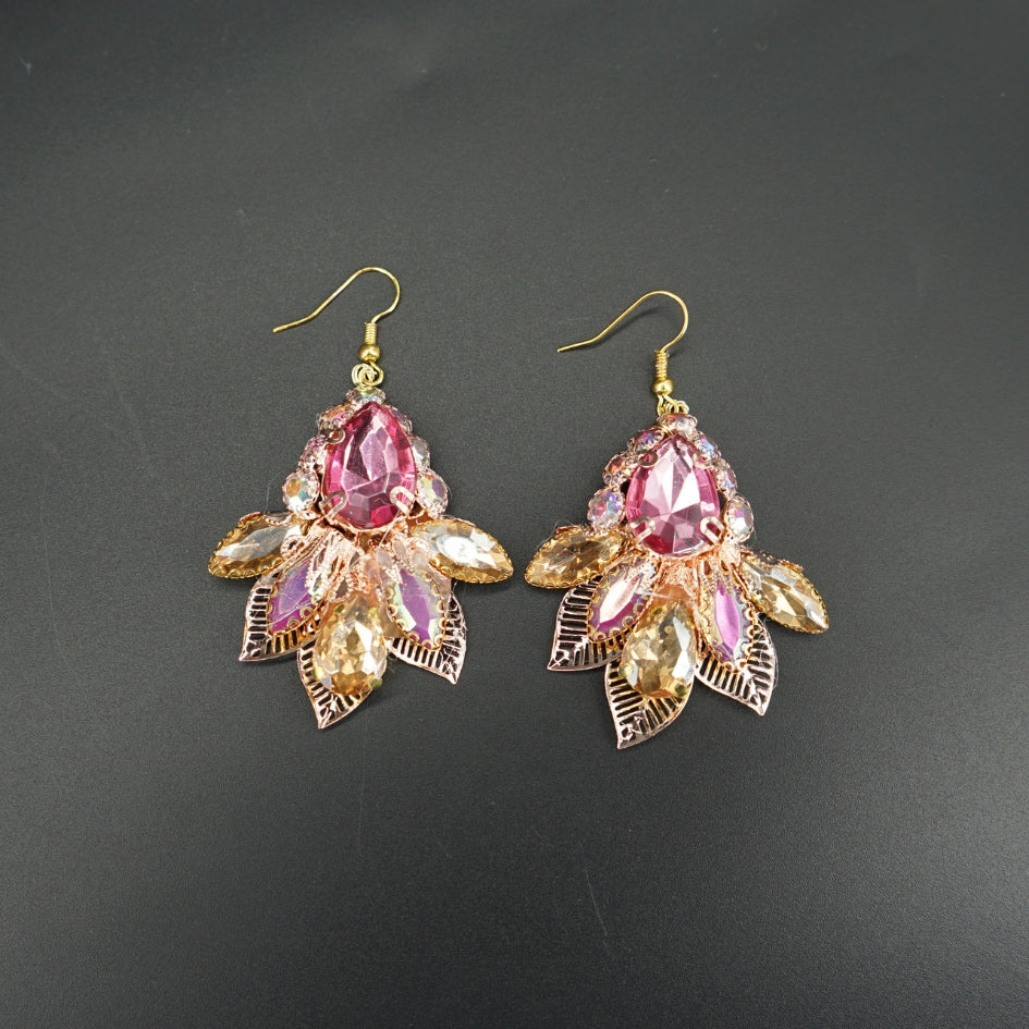 Boucles d'oreilles luxe en cristal rose – Accessoire chic et glamour
