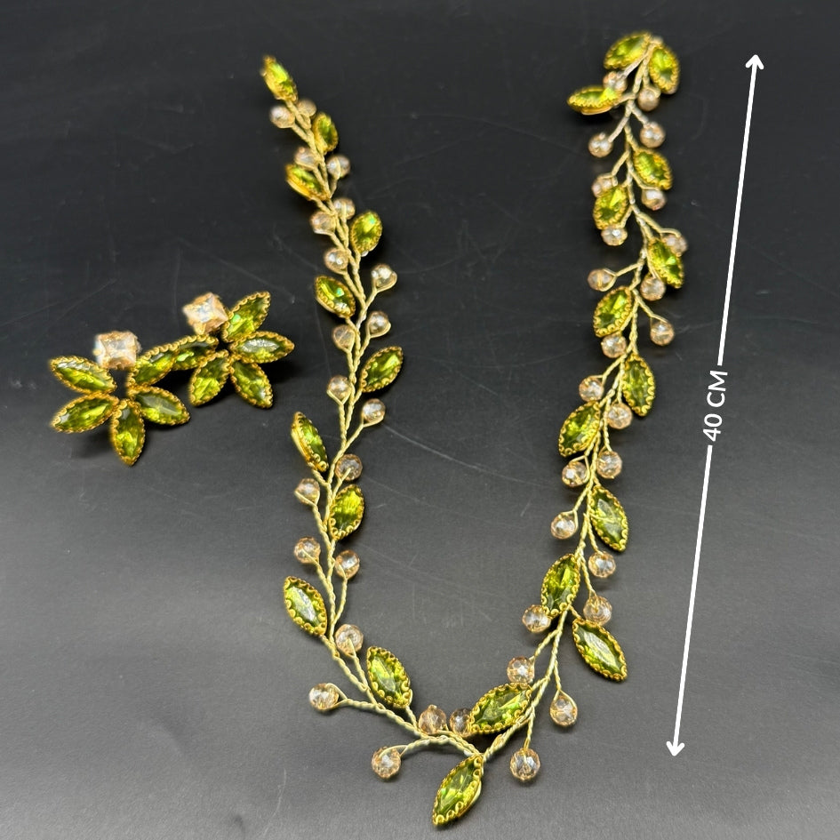 Broche avec boucle d'oreille de mariage vert