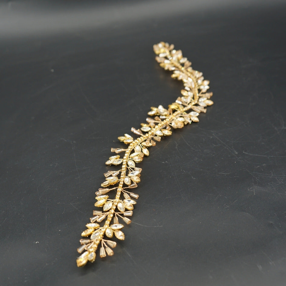 Broche de mariage dorée inspiration nature