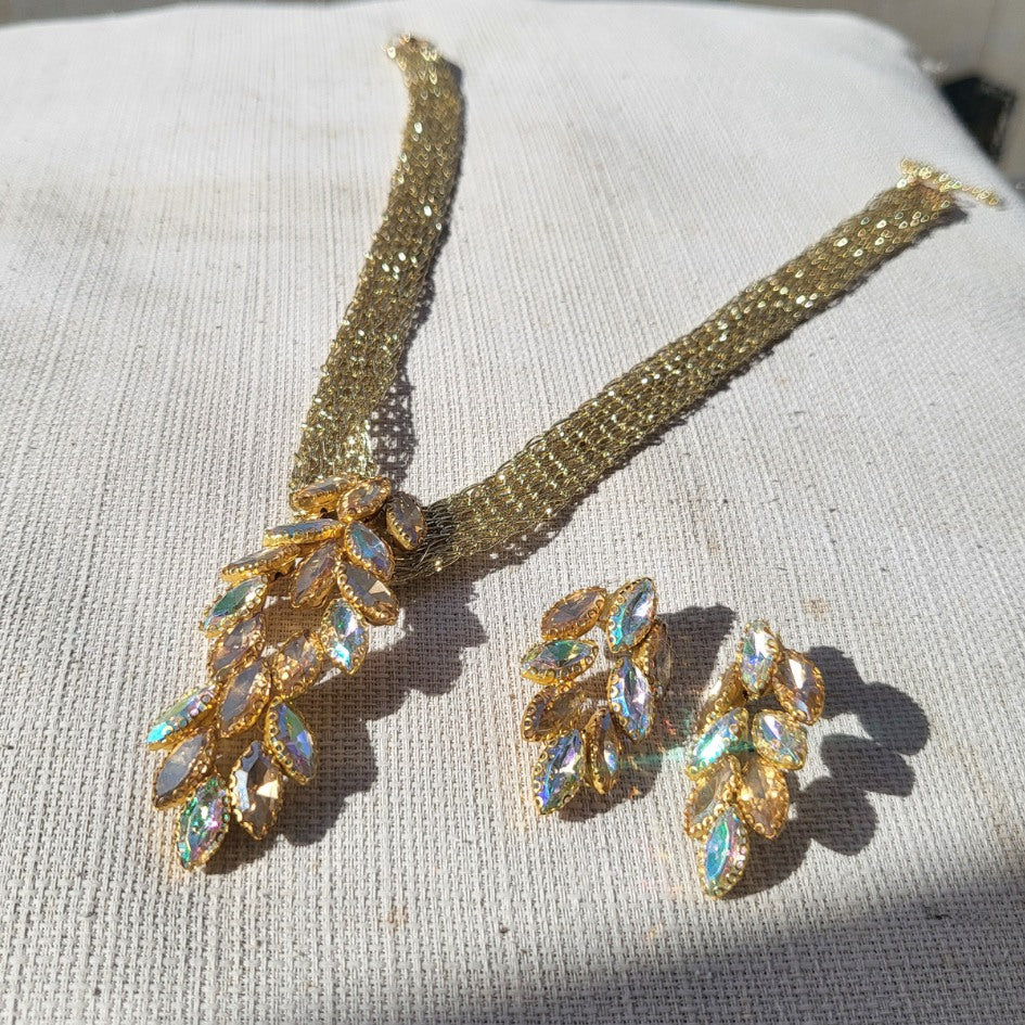 Parure collier doré feuilles élégantes