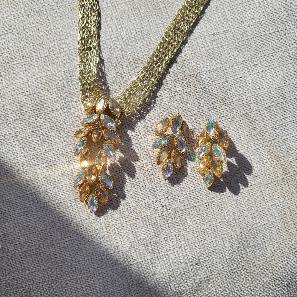 Parure collier doré feuilles élégantes