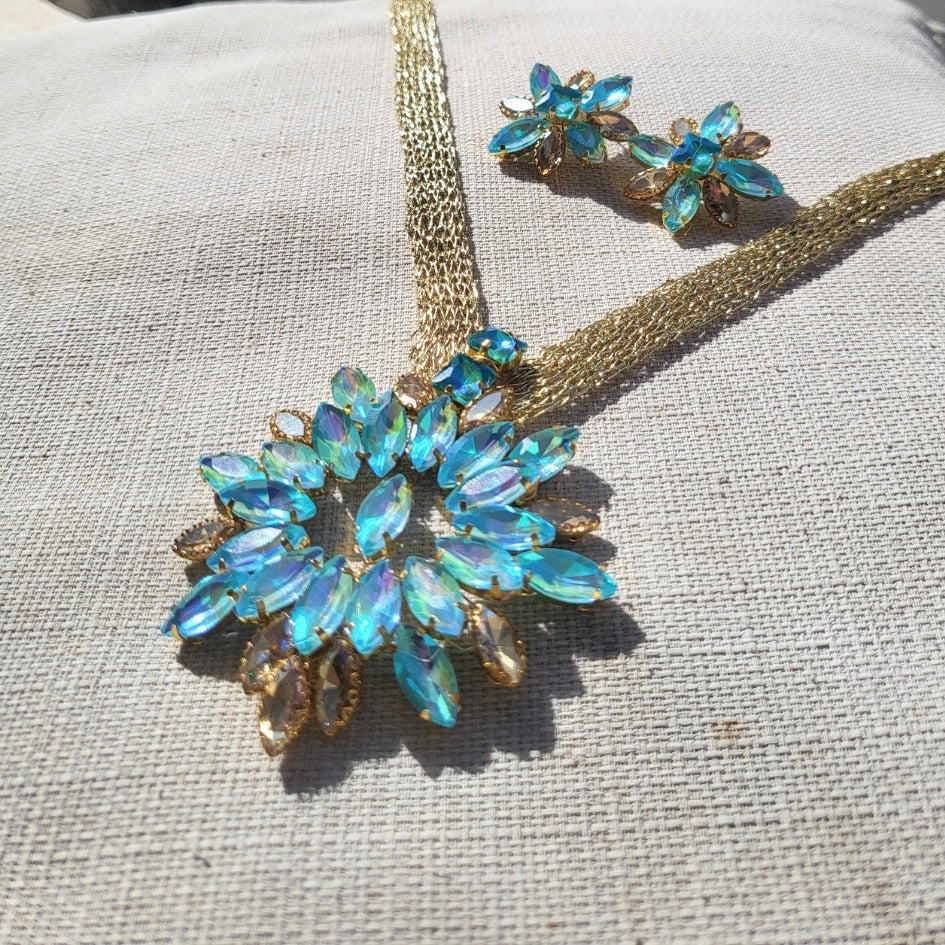 Parure collier bleu floral doré