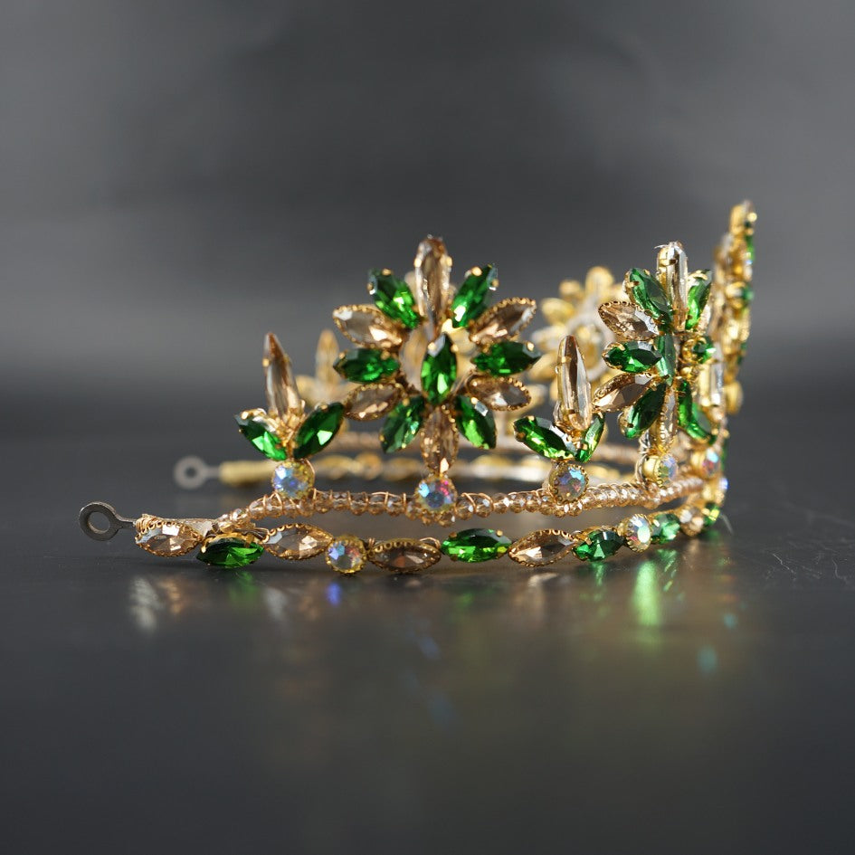 Couronne verte dorée luxe cristaux