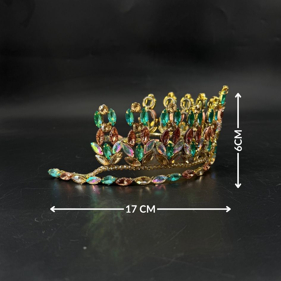 Parure princesse avec couronne collier et boucles d'oreilles aux cristaux verts