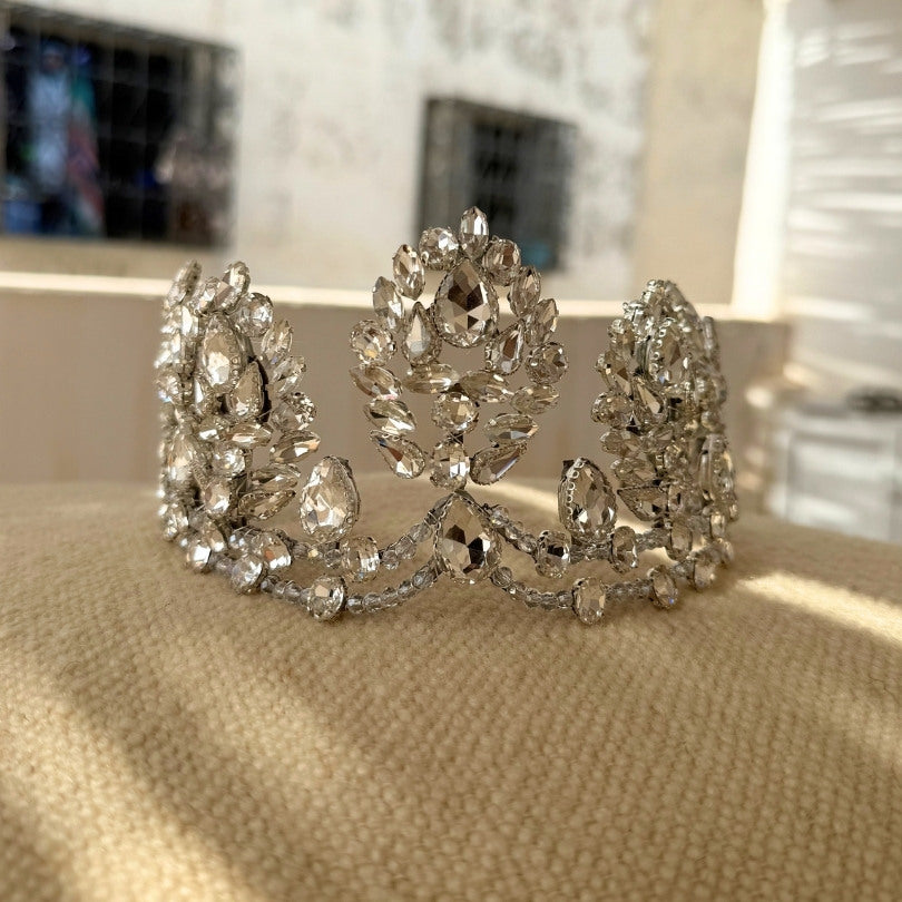 Couronne argentée cristaux luxe mariée