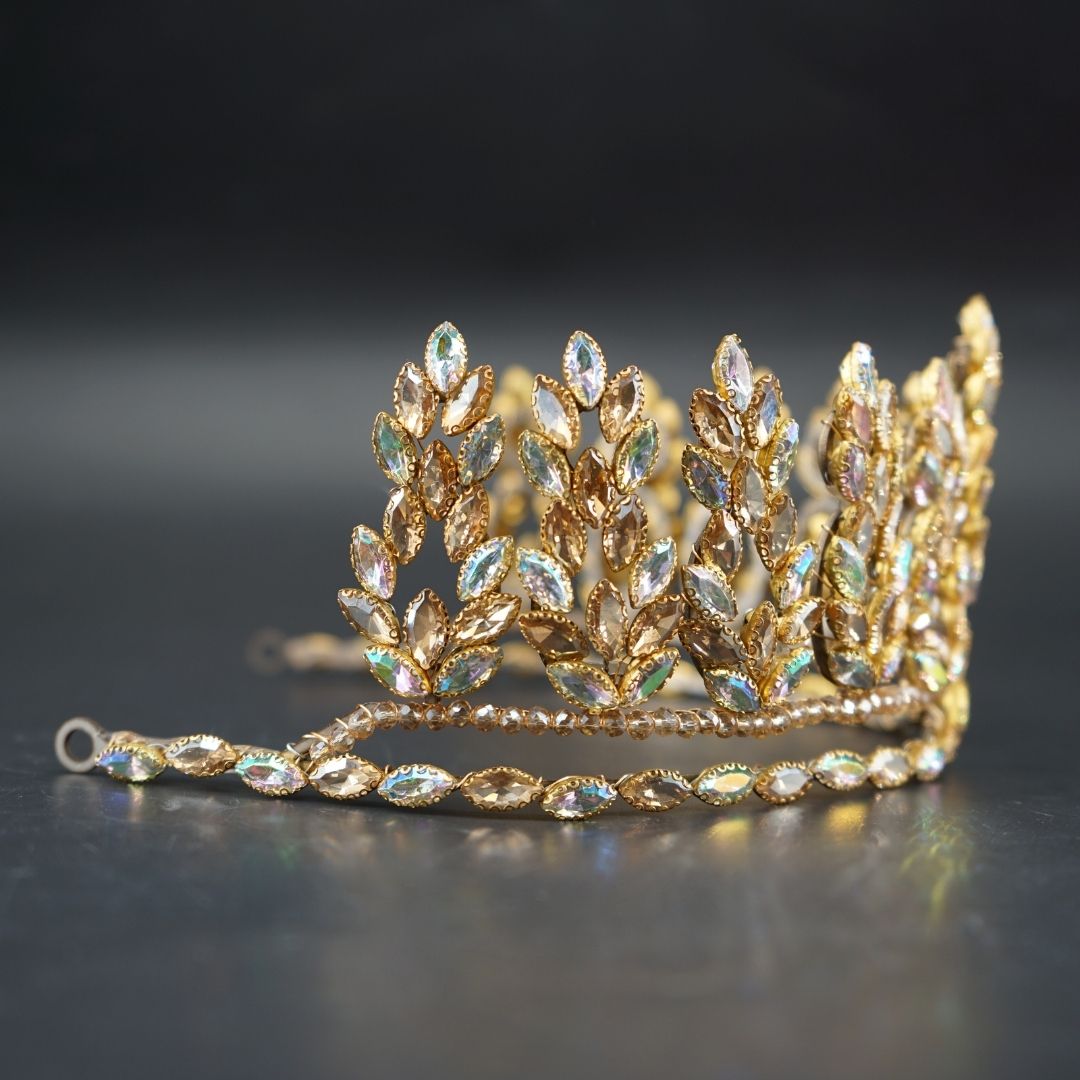 Couronne dorée luxe cristaux mariage