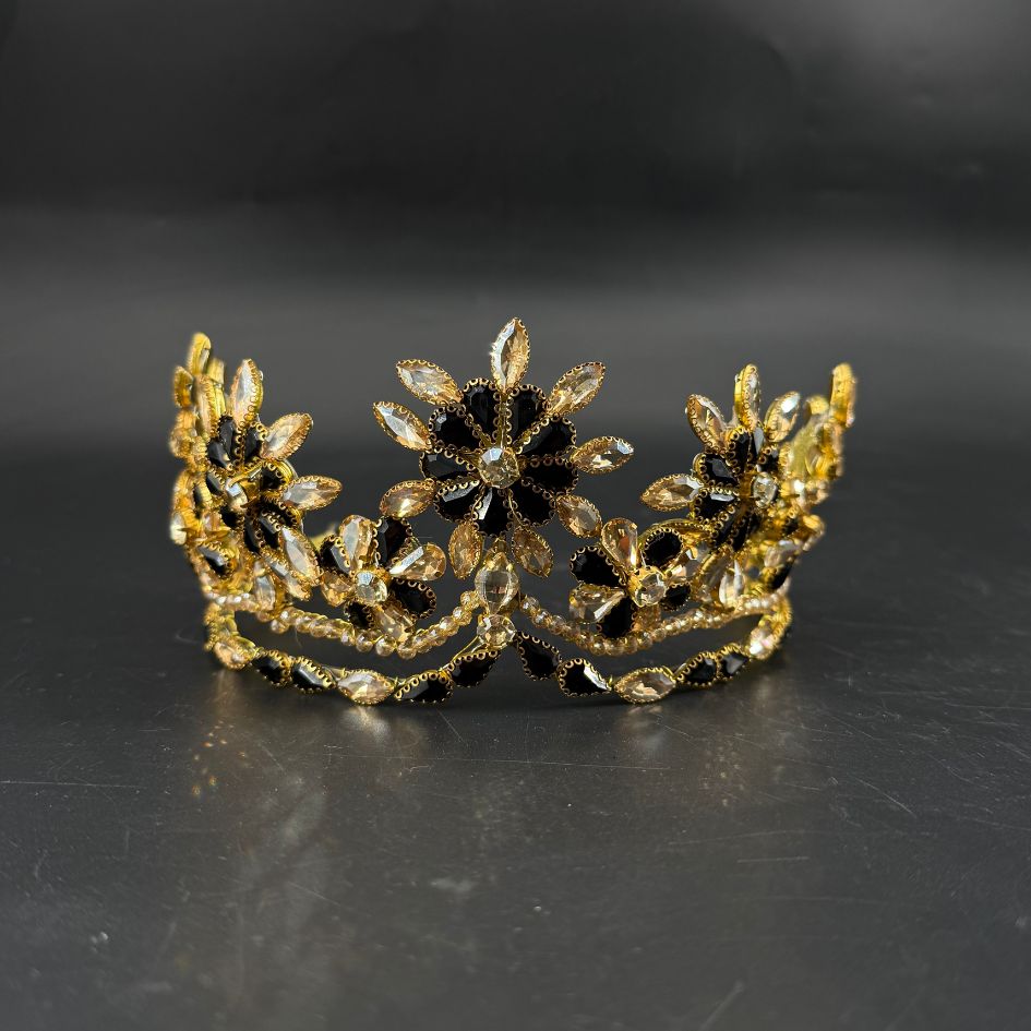Couronne princesse dorée noire avec cristaux champagne