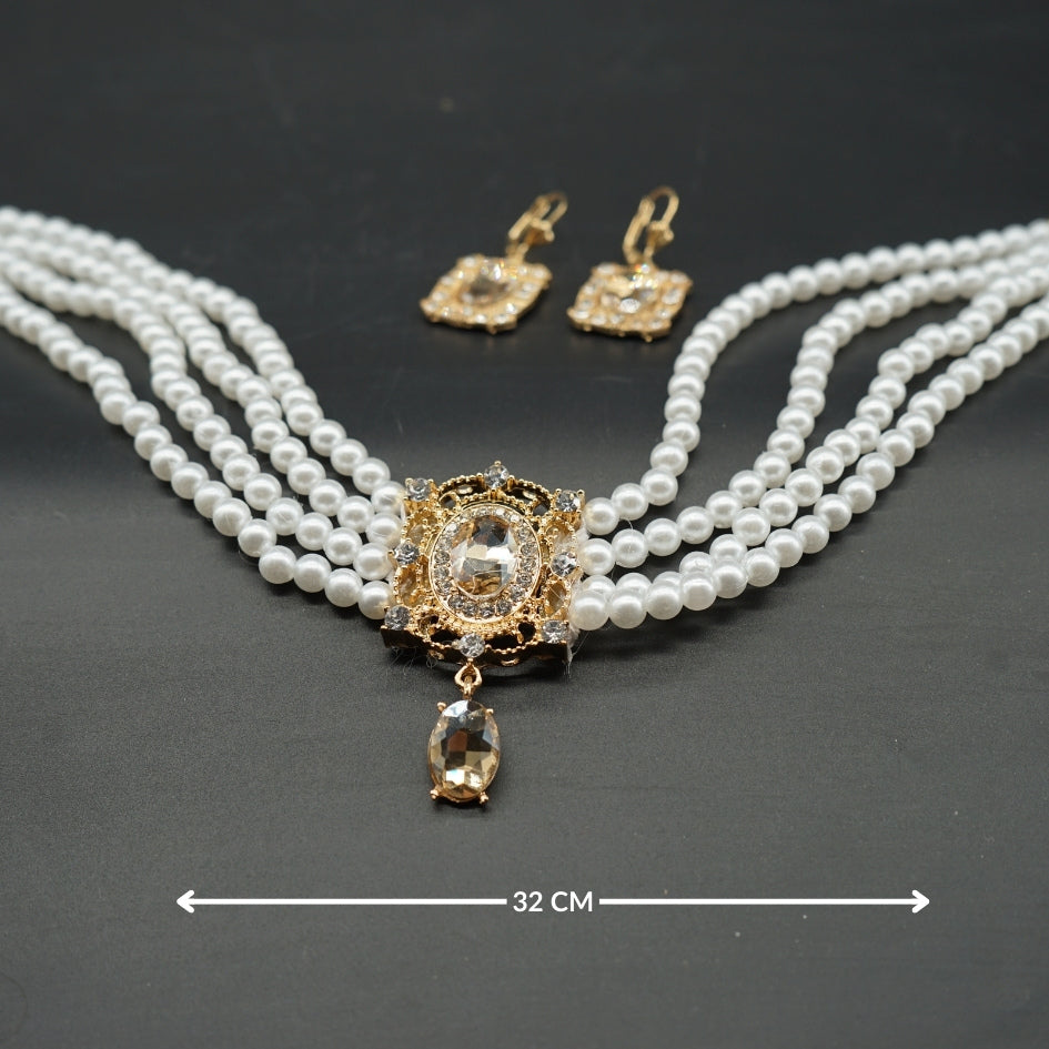 Collier " choker " perlé chic avec pendentif doré & boucles assorties – Style mariage