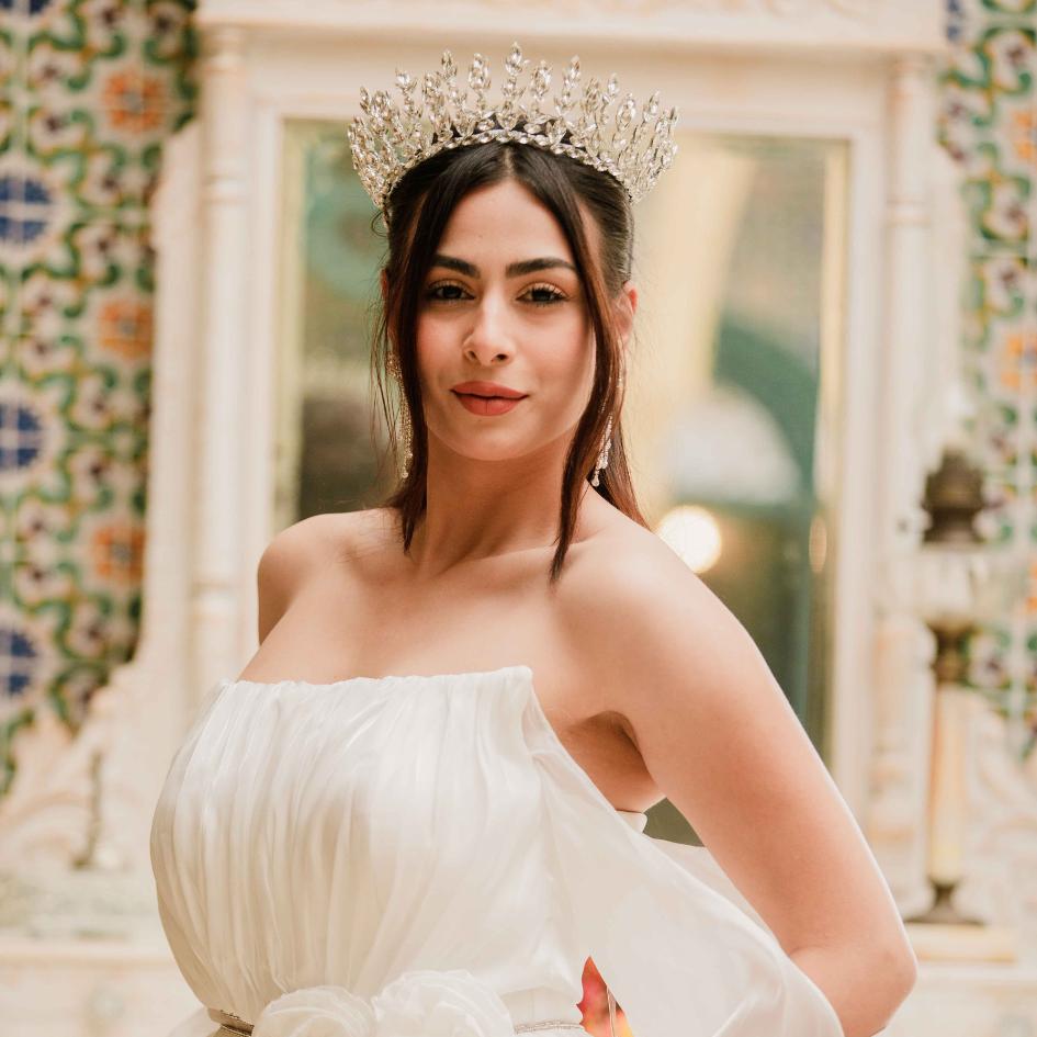 Couronne Blanche Minimaliste pour mariage