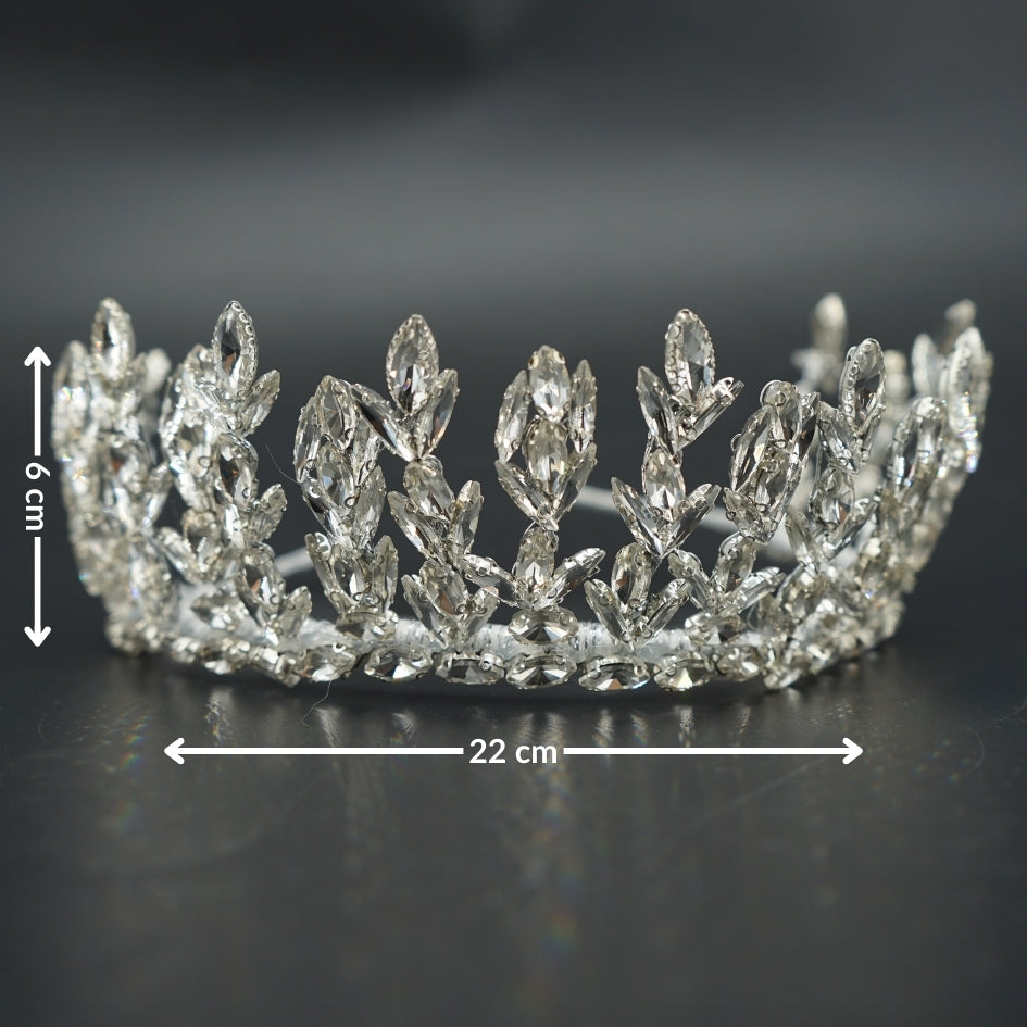 Couronne Blanche Minimaliste pour mariage