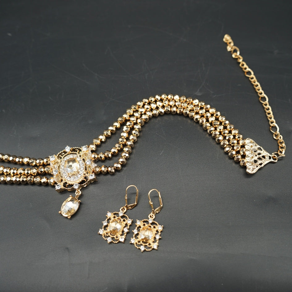 Parure dorée artisanale – Collier " choker " ras-de-cou & boucles d’oreilles – Éclat royal