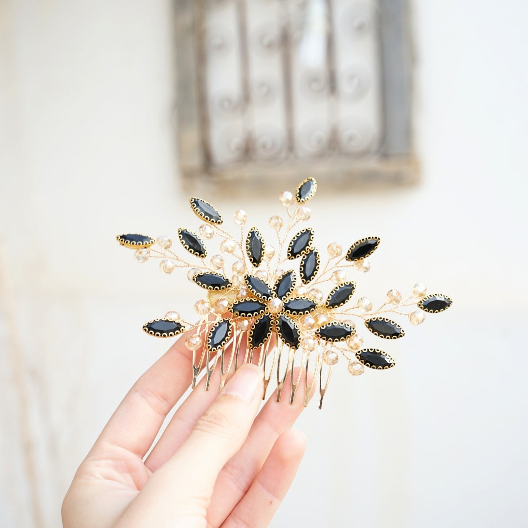 Peigne cheveux feuilles noir en cristaux