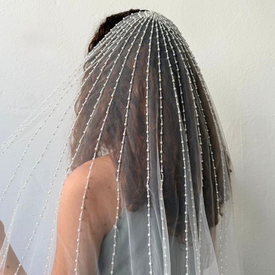 Voile de mariée blanc avec perles brodées