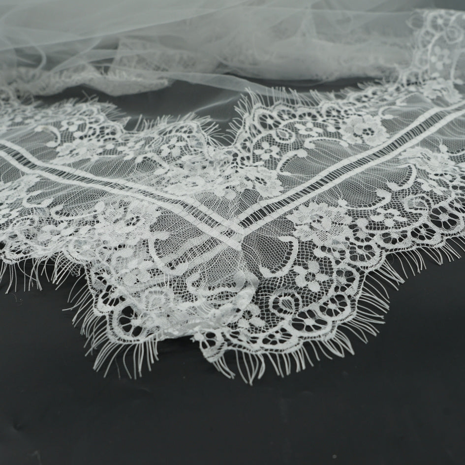 Voile mariée blanc dentelle romantique
