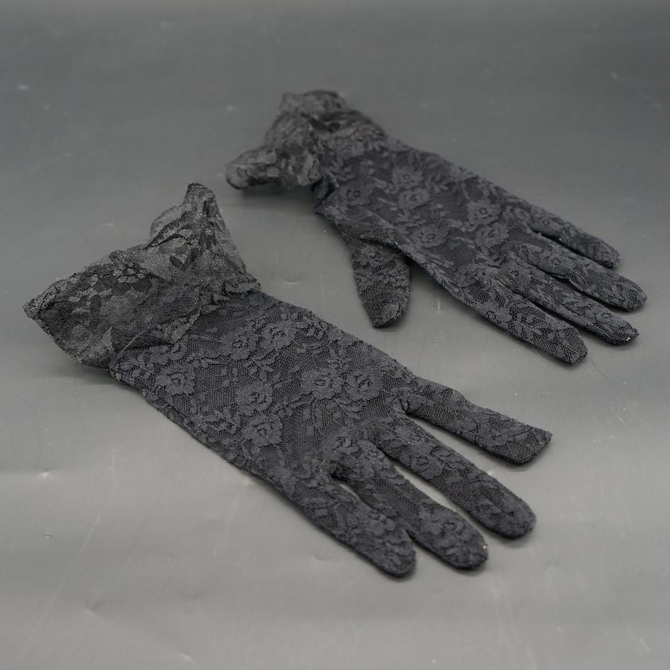 Gants dentelle motif fleur noirs élégants femme